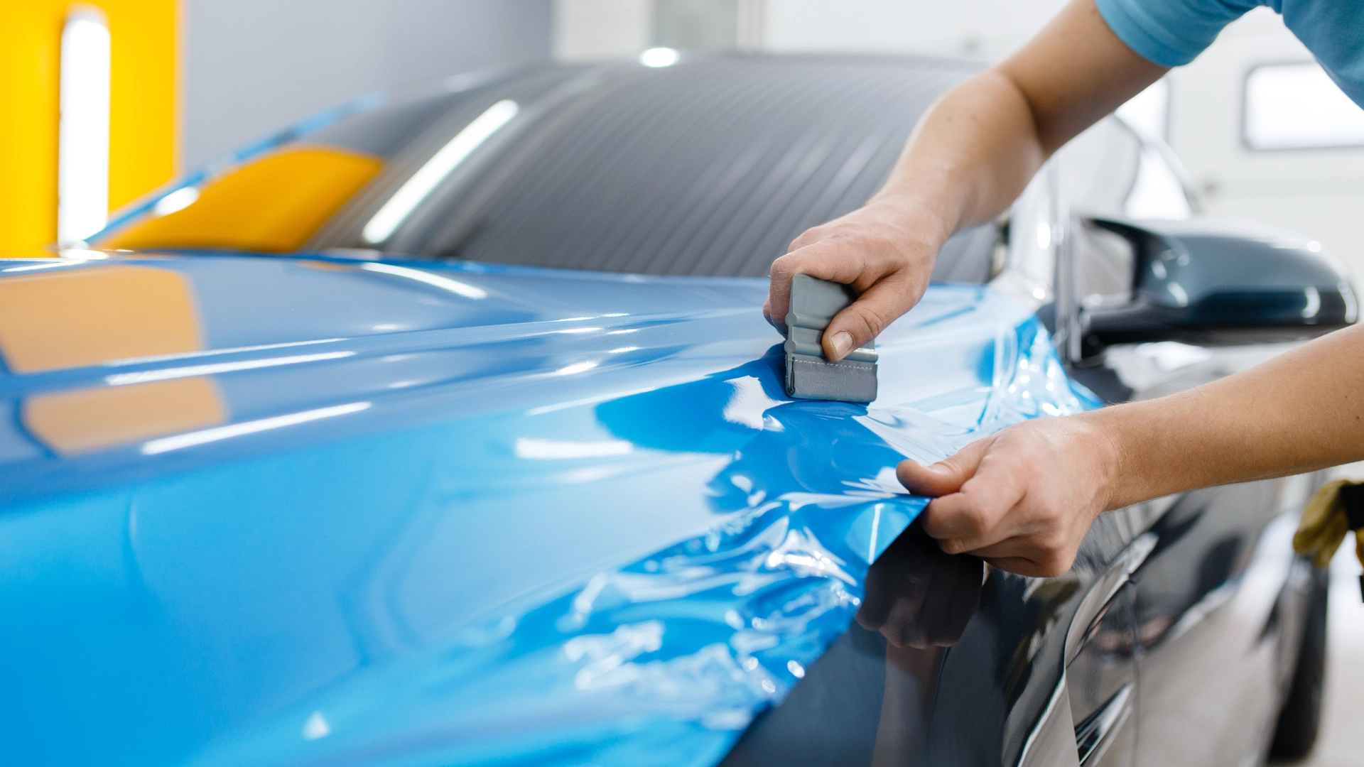 How To Become a Car Wrap Installer in Toronto